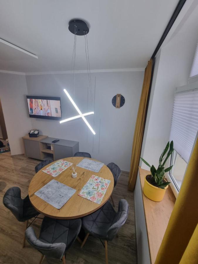 Apartament Lux Lemon Jelenia Góra Buitenkant foto